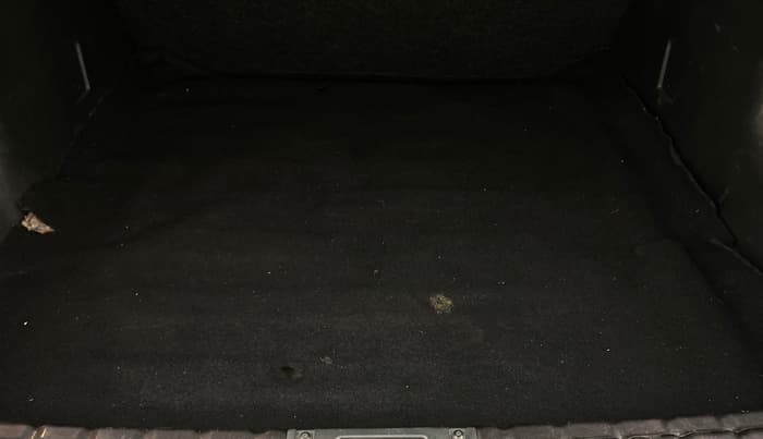2019 Renault Duster RXS 1.5 PETROL MT, Petrol, Manual, 52,218 km, Boot Inside