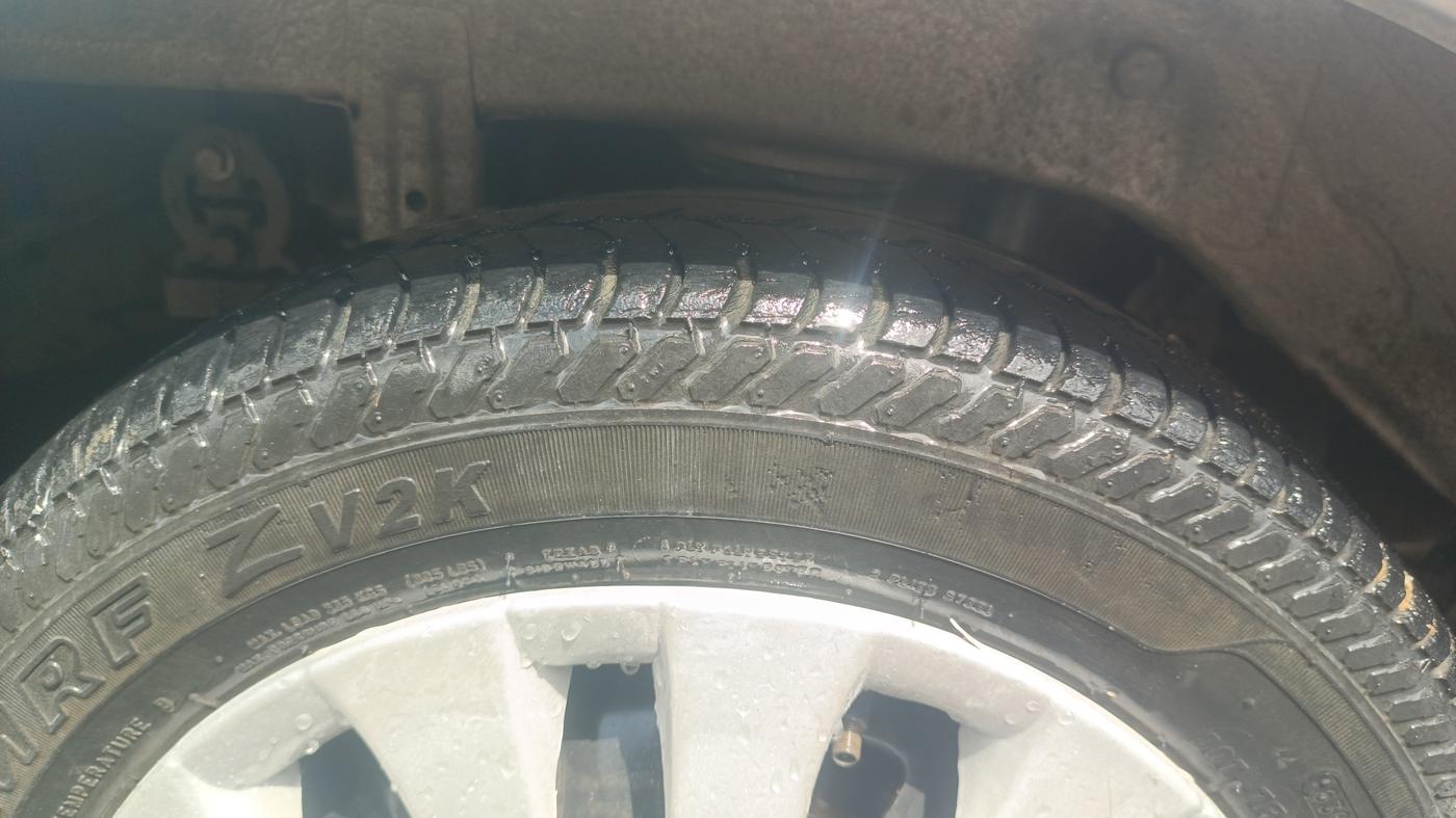 2013 Maruti Alto K10 VXI, Petrol, Manual, 95,666 km, Right Rear Tyre Tread