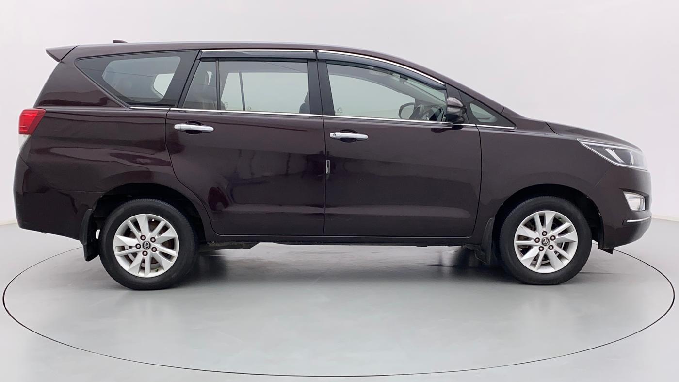 2018 Toyota Innova Crysta 2.4 VX 8 STR, Diesel, Manual, 81,894 km, Right Side View