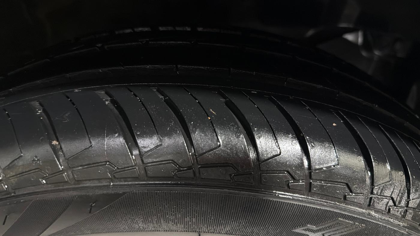 2018 Honda Amaze 1.2L I-VTEC V CVT, Petrol, Automatic, 38,726 km, Right Front Tyre Tread