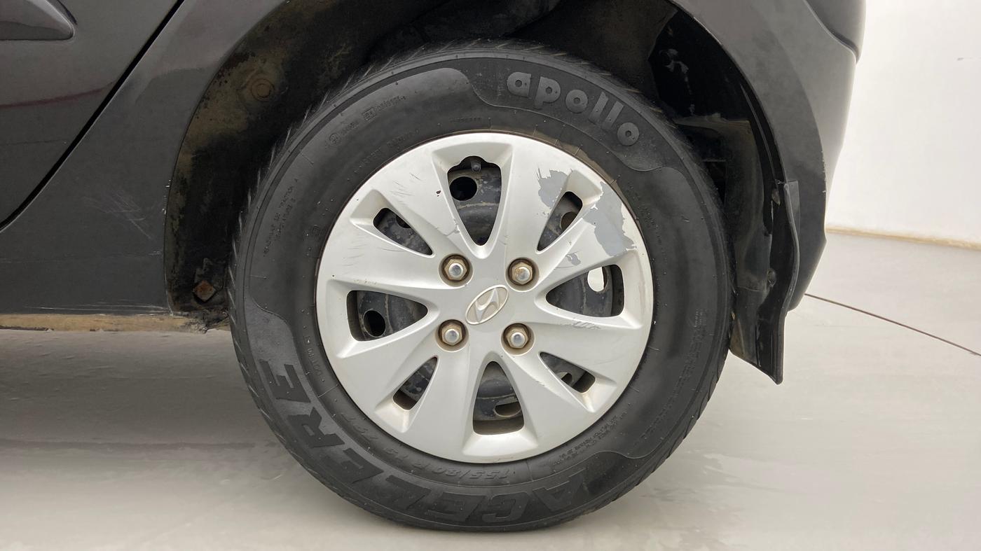 2012 Hyundai i10 SPORTZ 1.2, Petrol, Manual, 40,556 km, Left Rear Wheel