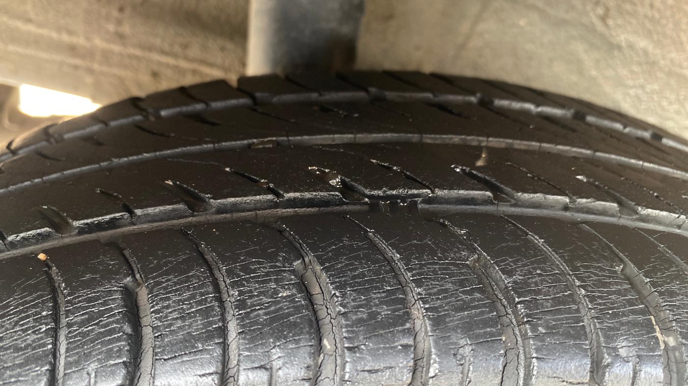 2019 Maruti New Wagon-R ZXI 1.2 AMT, Petrol, Automatic, 41,688 km, Right Rear Tyre Tread