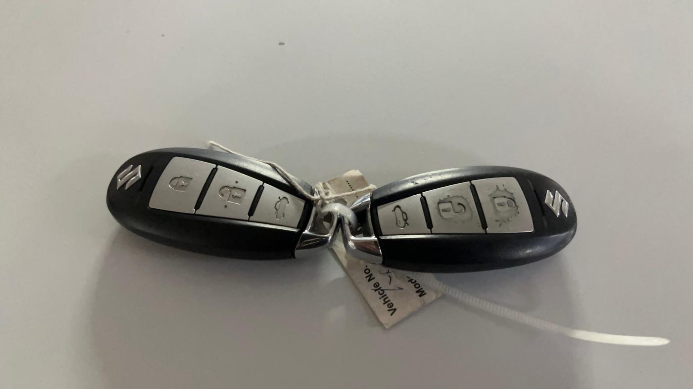 2019 Maruti Ciaz ALPHA 1.5 SHVS PETROL, Petrol, Manual, 57,453 km, Key Close Up