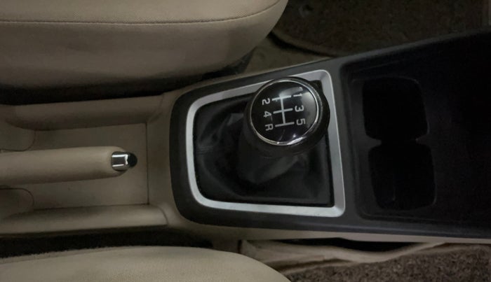 2022 Maruti Dzire VXI, Petrol, Manual, 24,655 km, Gear Lever