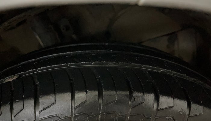 2022 Maruti Dzire VXI, Petrol, Manual, 24,655 km, Right Front Tyre Tread