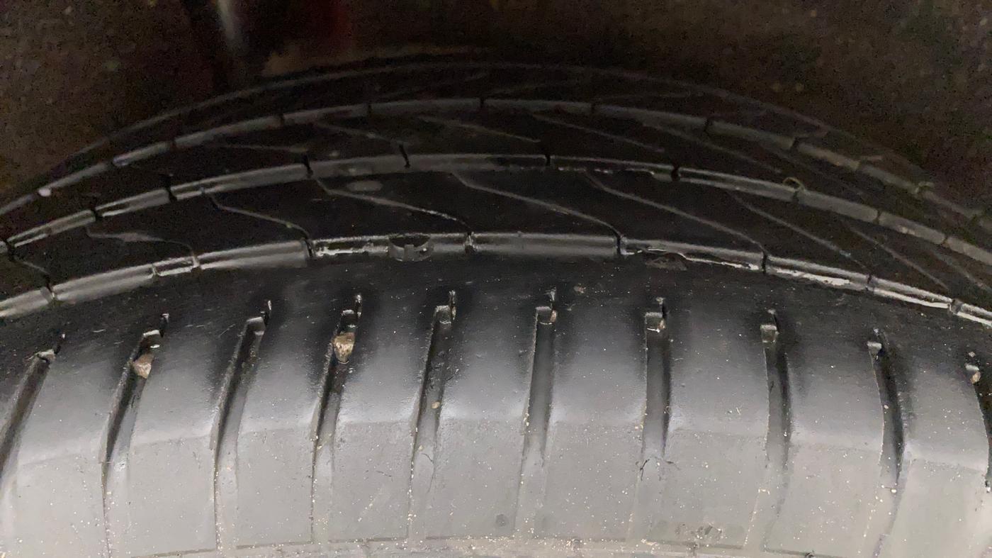2018 Ford Ecosport TITANIUM + 1.5L DIESEL, Diesel, Manual, 92,779 km, Right Rear Tyre Tread
