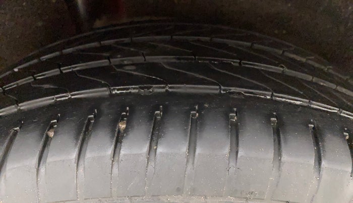 2018 Ford Ecosport TITANIUM + 1.5L DIESEL, Diesel, Manual, 92,779 km, Right Rear Tyre Tread