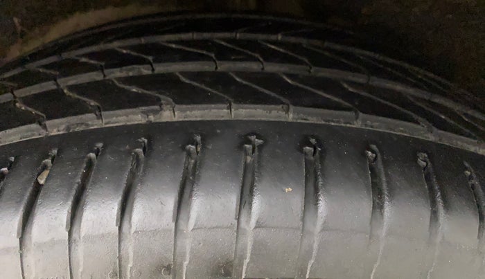 2018 Ford Ecosport TITANIUM + 1.5L DIESEL, Diesel, Manual, 92,779 km, Left Rear Tyre Tread