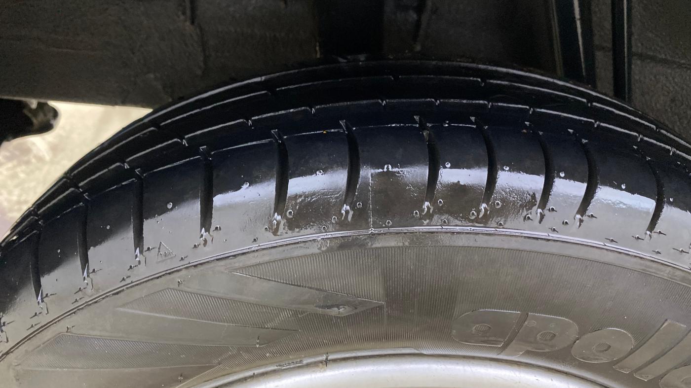 2017 Renault Kwid RXT 1.0, Petrol, Manual, 87,566 km, Right Rear Tyre Tread
