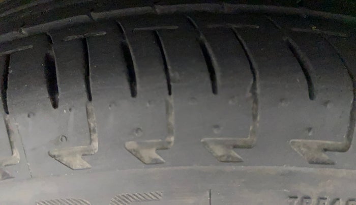 2022 Maruti Celerio VXI CNG, CNG, Manual, 31,516 km, Right Front Tyre Tread