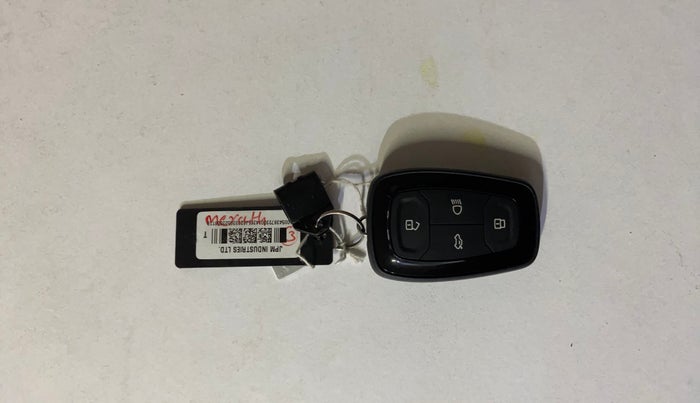 2022 Tata NEXON XZ PLUS (HS) PETROL DARK EDITION, Petrol, Manual, 25,066 km, Key Close Up