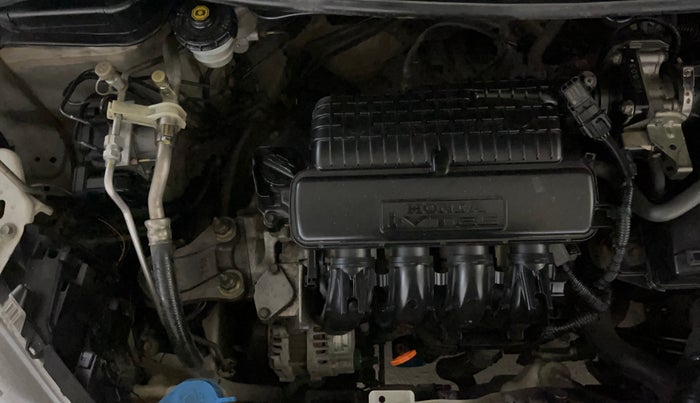 2016 Honda Jazz 1.2L I-VTEC V, Petrol, Manual, 1,14,972 km, Engine View - Right