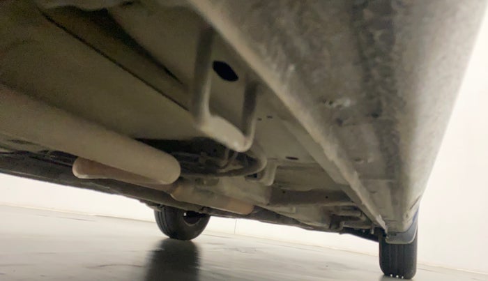 2016 Maruti Ertiga VXI CNG, CNG, Manual, 1,06,751 km, Right Side Underbody