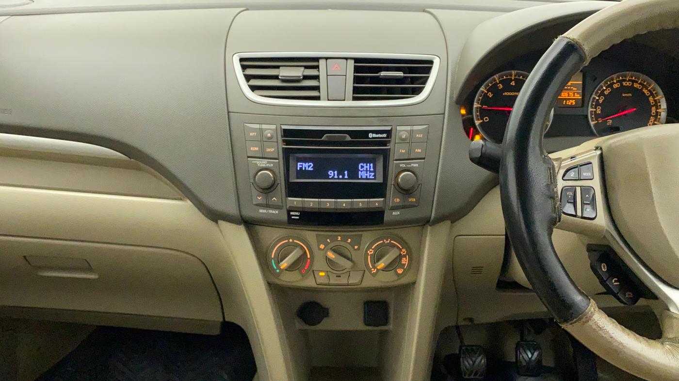 2016 Maruti Ertiga VXI CNG, CNG, Manual, 1,06,751 km, Air Conditioner