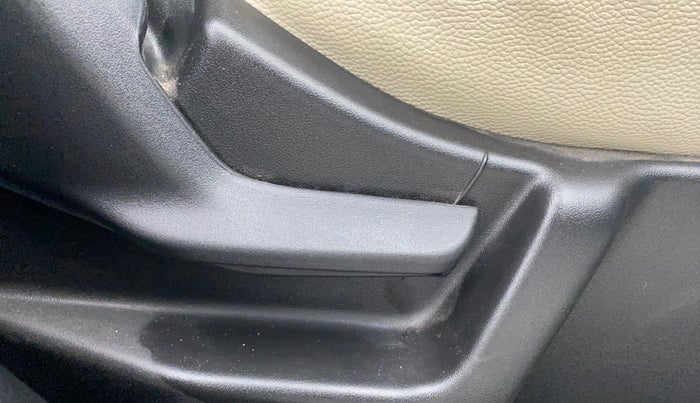 2021 Maruti New Wagon-R VXI 1.0, Petrol, Manual, 17,054 km, Driver Side Adjustment Panel