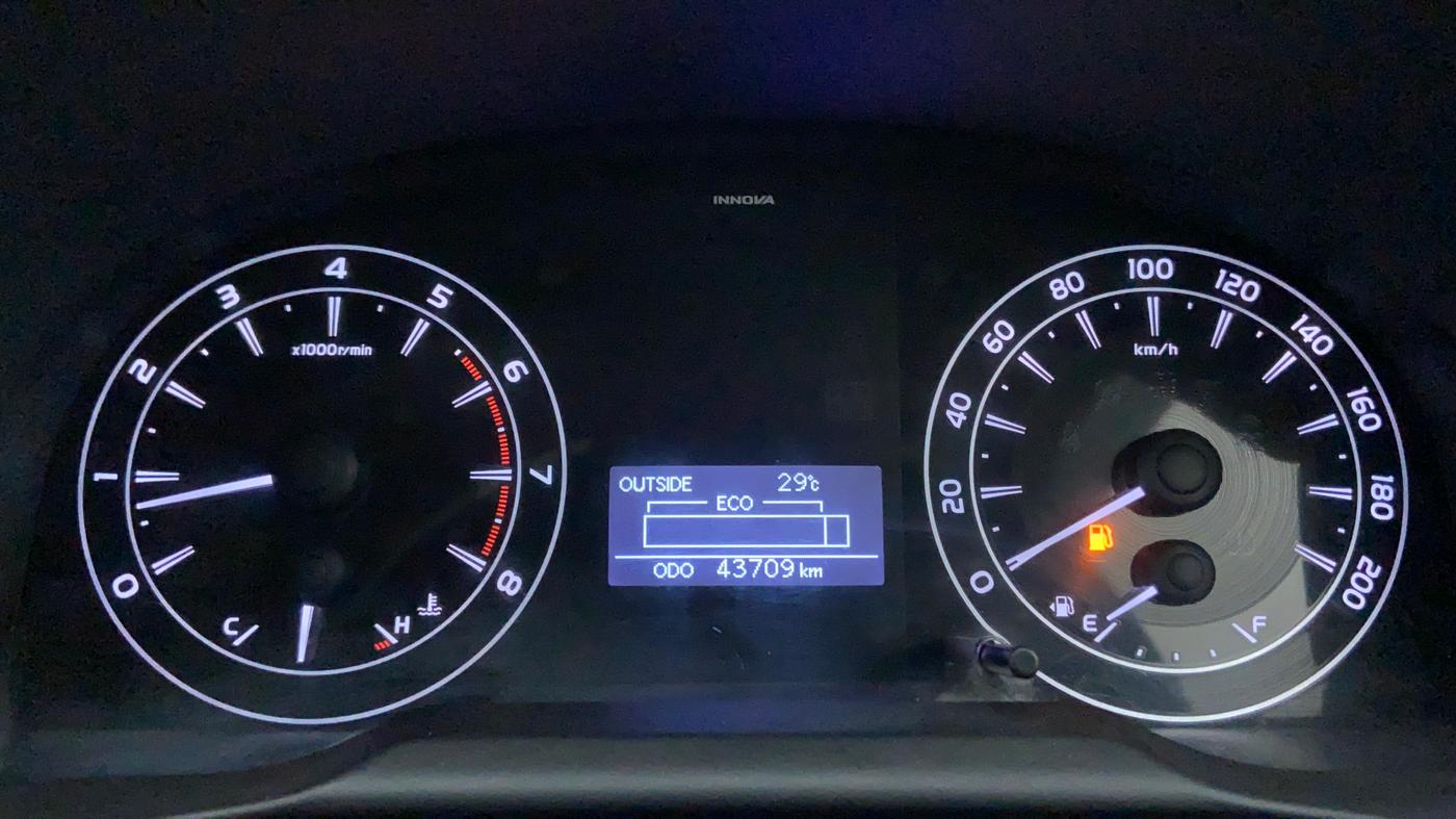 2017 Toyota Innova Crysta 2.7 GX 7 STR MT, Petrol, Manual, 43,867 km, Odometer Image