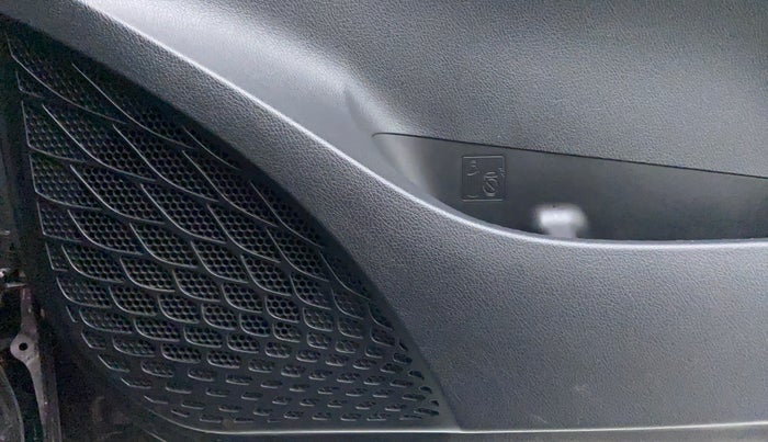 2017 Toyota Innova Crysta 2.7 GX 7 STR MT, Petrol, Manual, 43,867 km, Speaker