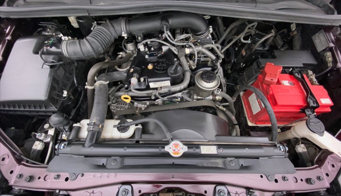 2017 Toyota Innova Crysta 2.7 GX 7 STR MT, Petrol, Manual, 43,867 km, Open Bonet