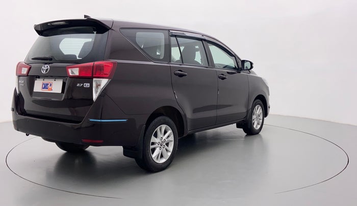 2017 Toyota Innova Crysta 2.7 GX 7 STR MT, Petrol, Manual, 43,867 km, Right Back Diagonal