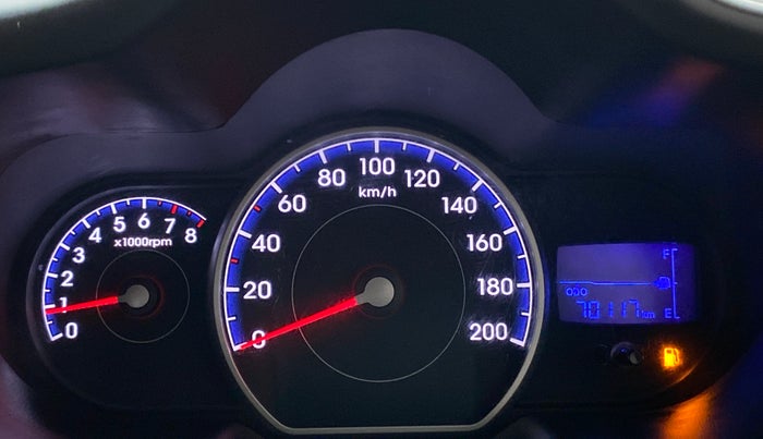 2011 Hyundai i10 SPORTZ 1.2, Petrol, Manual, 70,117 km, Odometer Image