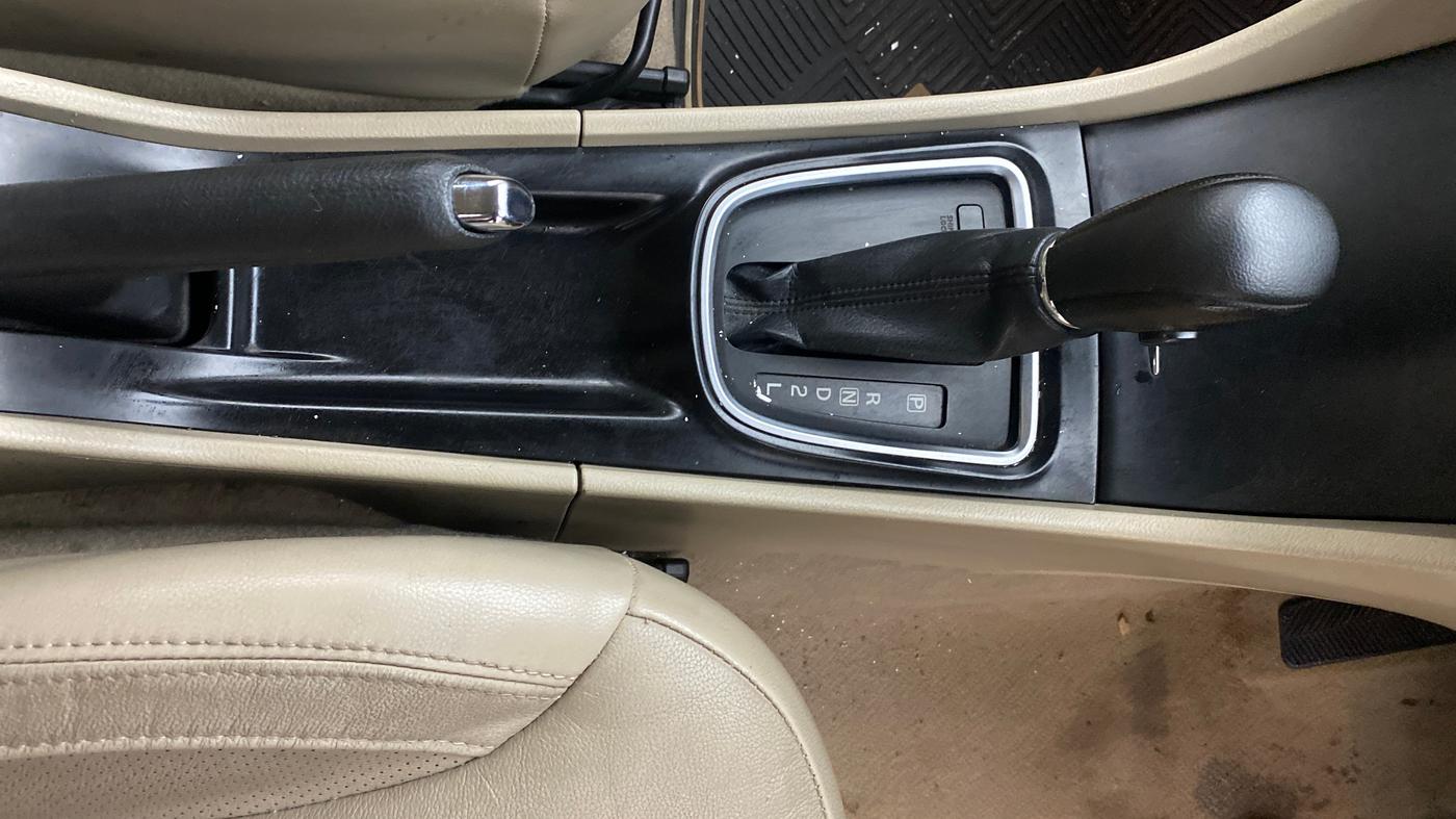 2017 Maruti Ciaz ALPHA  AT 1.4  PETROL, Petrol, Automatic, 81,455 km, Gear Lever