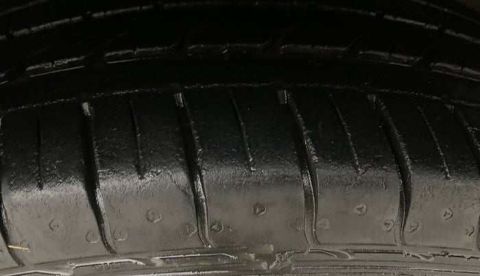 2018 Hyundai Creta SX AT 1.6 PETROL, Petrol, Automatic, 20,744 km, Left Front Tyre Tread