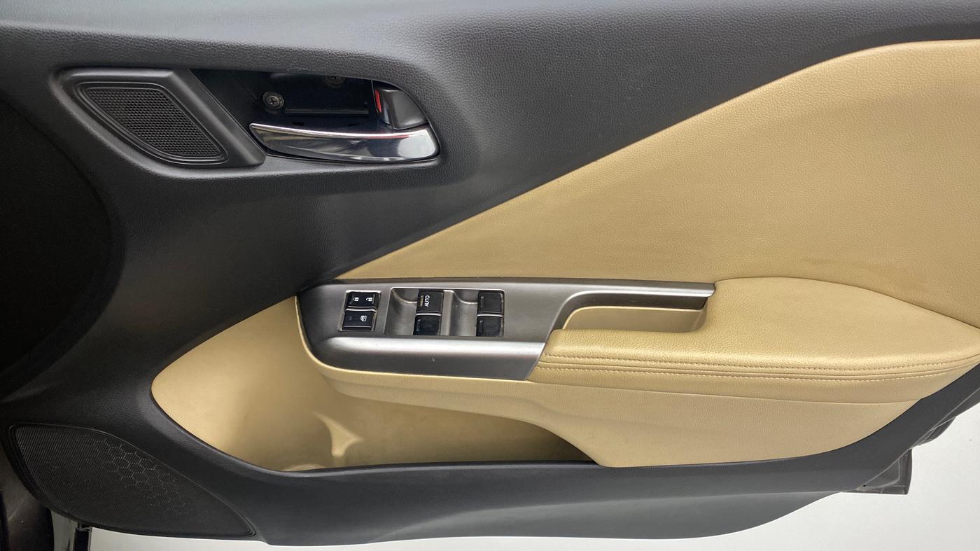 2014 Honda City 1.5L I-VTEC VX CVT, Petrol, Automatic, 94,525 km, Driver Side Door Panels Control