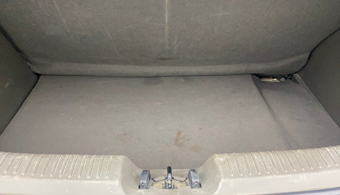 2013 Hyundai i10 MAGNA 1.2, Petrol, Manual, 66,231 km, Boot Inside