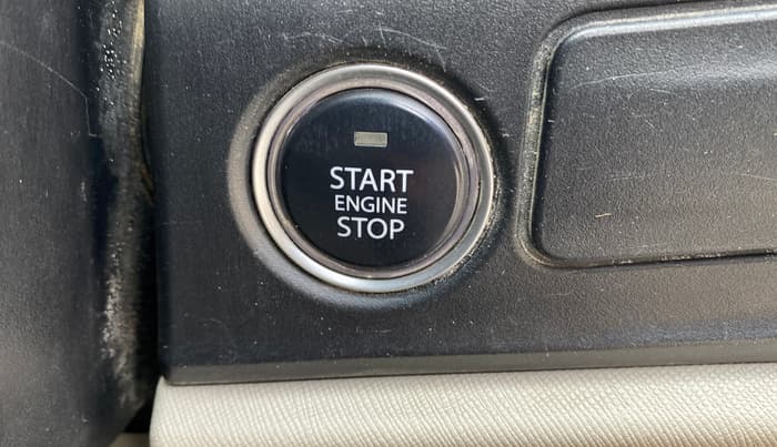 2022 Tata ALTROZ XZ PETROL, Petrol, Manual, 24,698 km, Keyless Start/ Stop Button