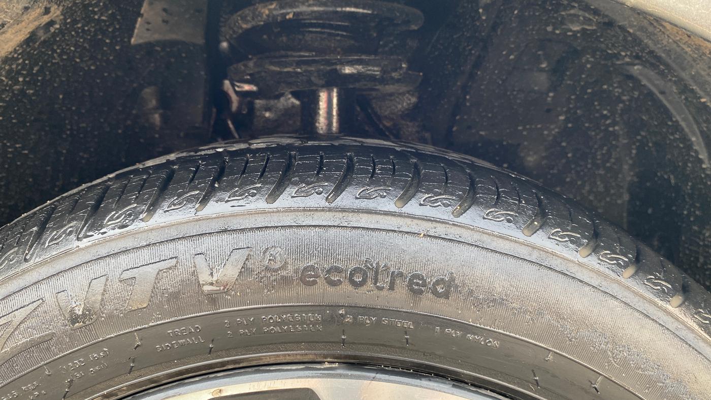 2022 Tata ALTROZ XZ PETROL, Petrol, Manual, 24,698 km, Right Front Tyre Tread