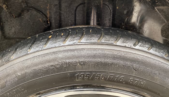 2022 Tata ALTROZ XZ PETROL, Petrol, Manual, 24,698 km, Left Rear Tyre Tread