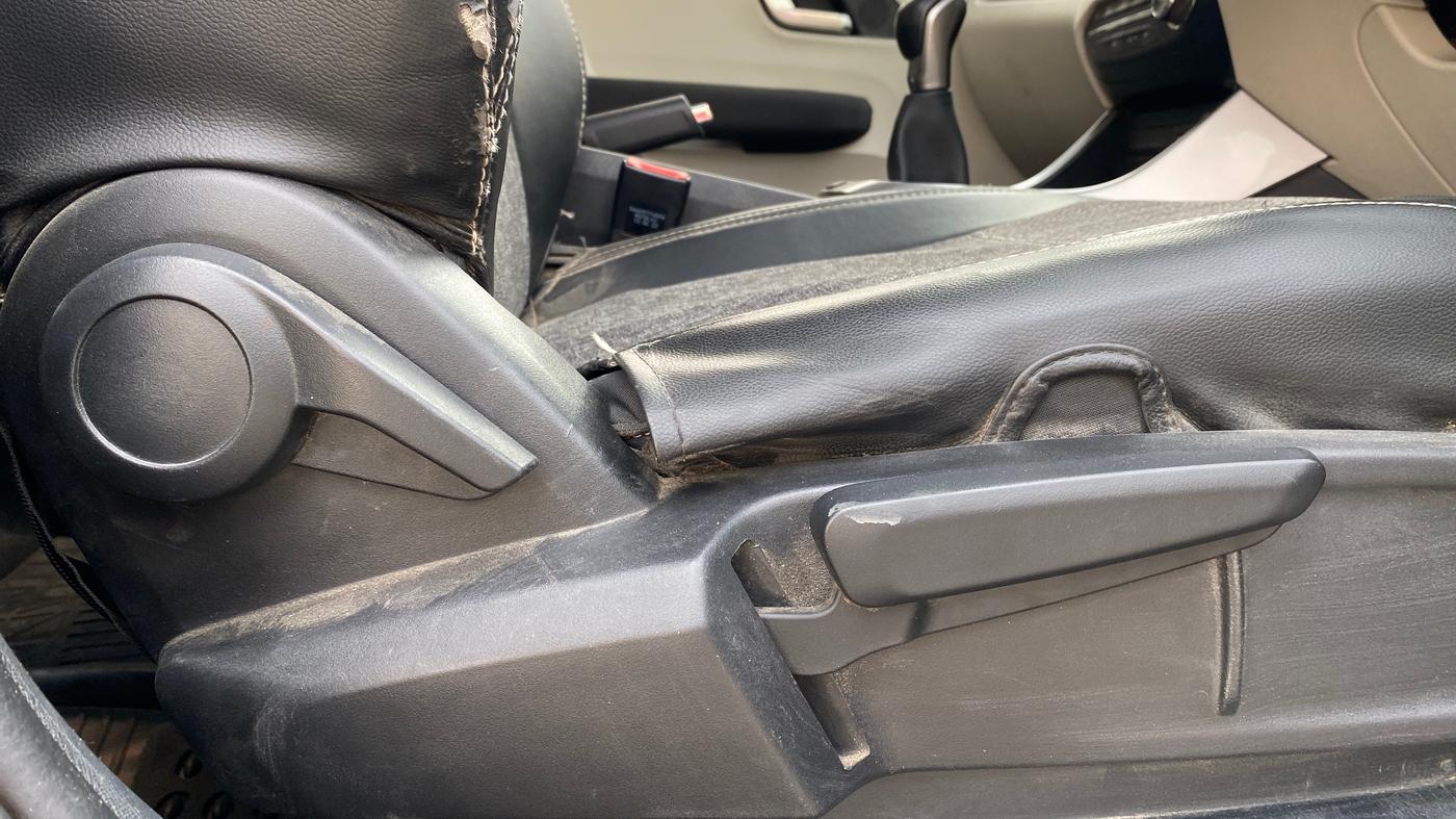 2022 Tata ALTROZ XZ PETROL, Petrol, Manual, 24,698 km, Driver Side Adjustment Panel