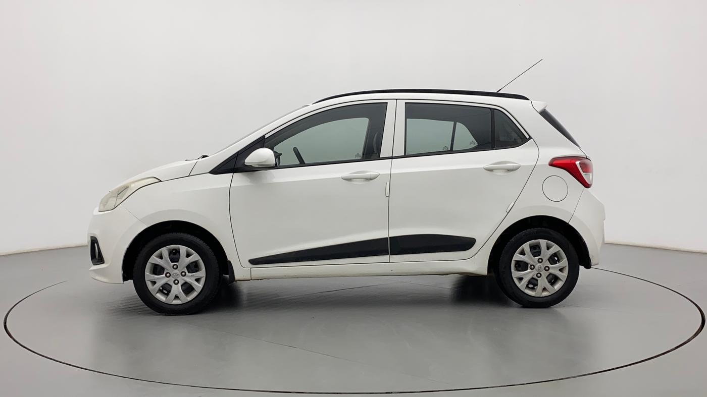 2015 Hyundai Grand i10 SPORTZ 1.2 KAPPA VTVT, CNG, Manual, 72,857 km, Left Side