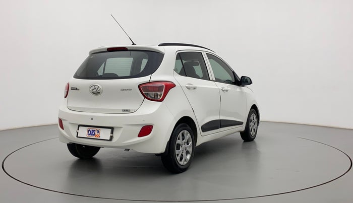 2015 Hyundai Grand i10 SPORTZ 1.2 KAPPA VTVT, CNG, Manual, 72,857 km, Right Back Diagonal