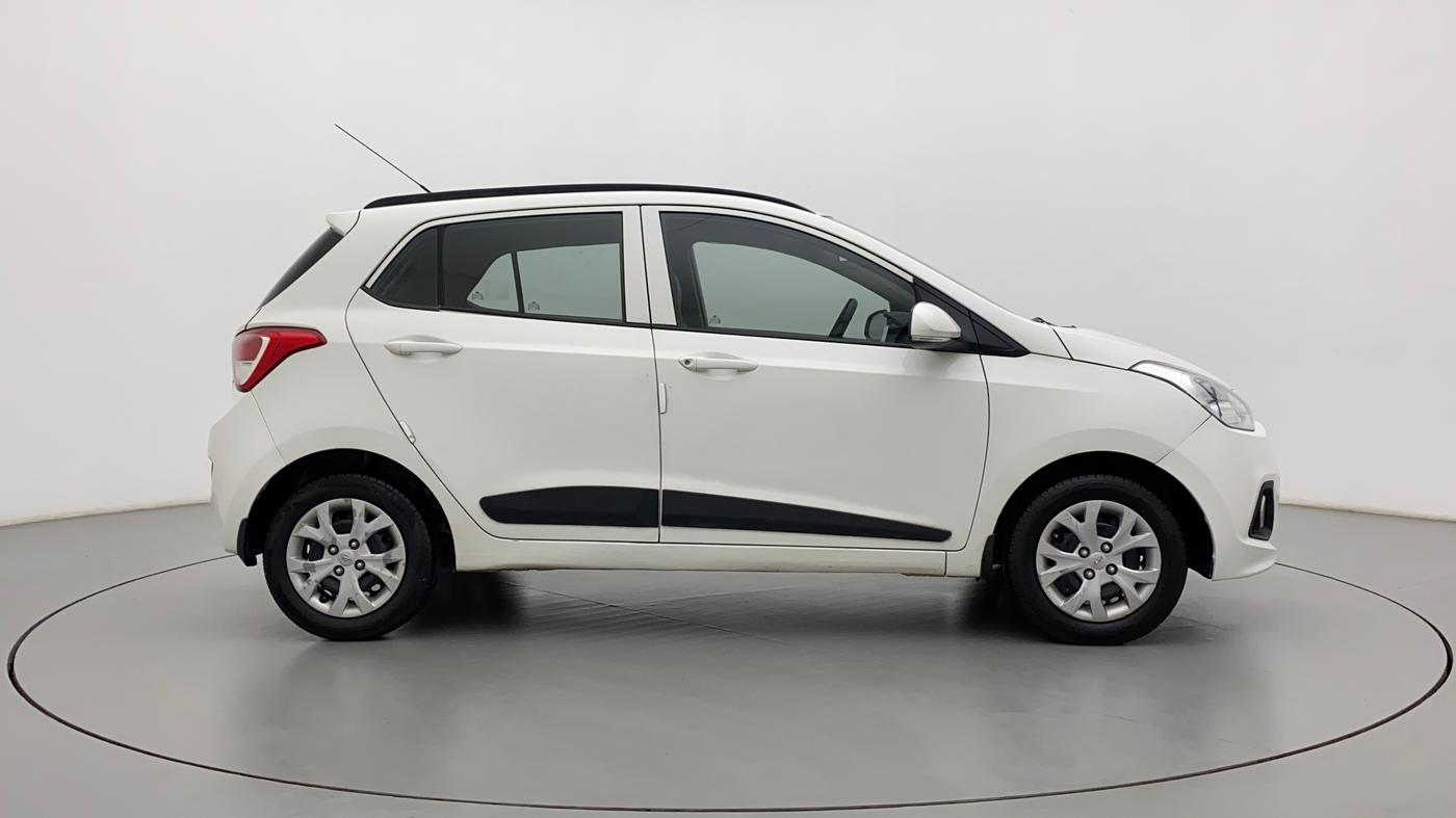 2015 Hyundai Grand i10 SPORTZ 1.2 KAPPA VTVT, CNG, Manual, 72,857 km, Right Side View