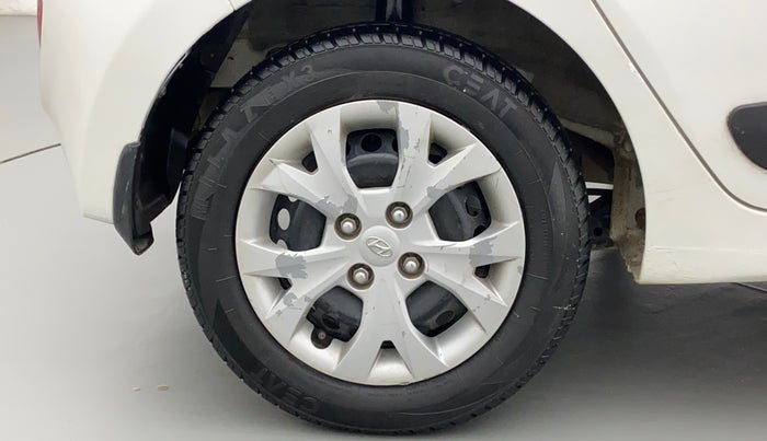 2015 Hyundai Grand i10 SPORTZ 1.2 KAPPA VTVT, CNG, Manual, 72,857 km, Right Rear Wheel