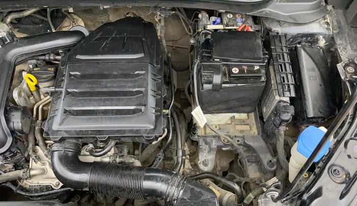 2022 Volkswagen TAIGUN HIGHLINE 1.0 TSI MT, Petrol, Manual, 97,139 km, Engine View - Left