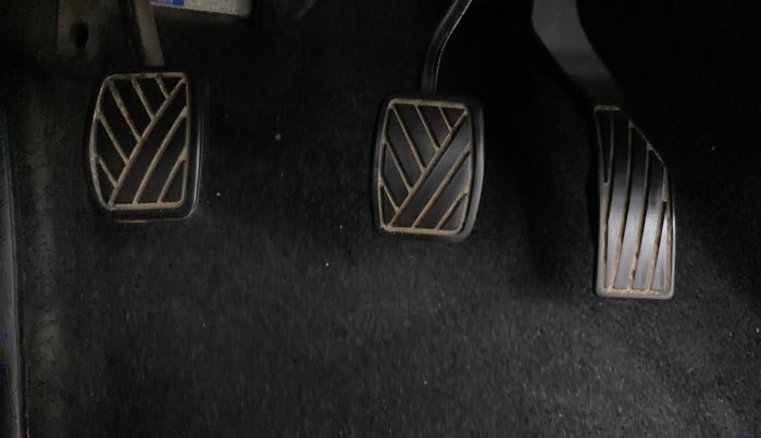 2019 Maruti Vitara Brezza VDI, Diesel, Manual, 76,124 km, Pedals