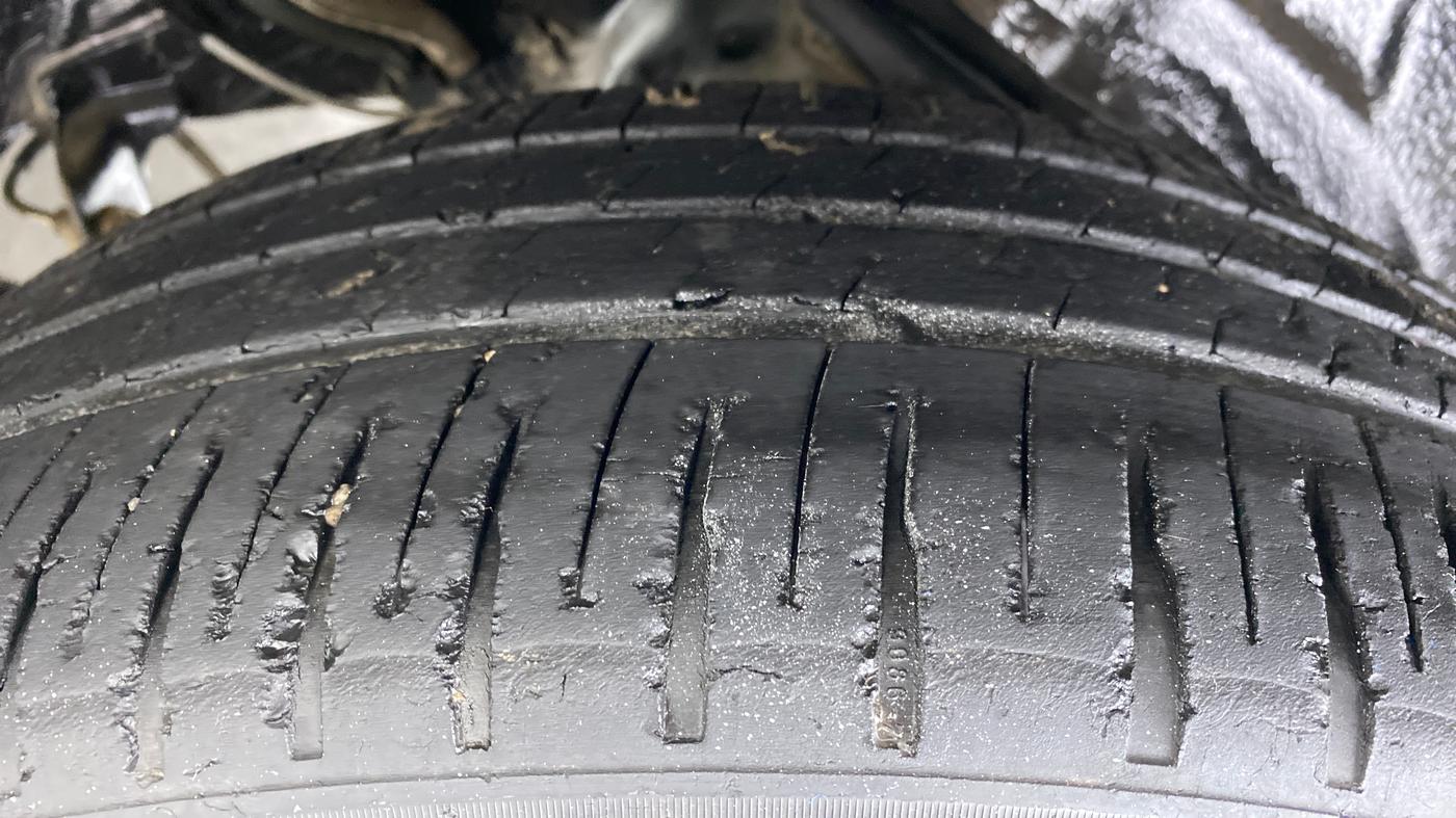 2010 Toyota Corolla Altis G PETROL, Petrol, Manual, 83,055 km, Left Rear Tyre Tread