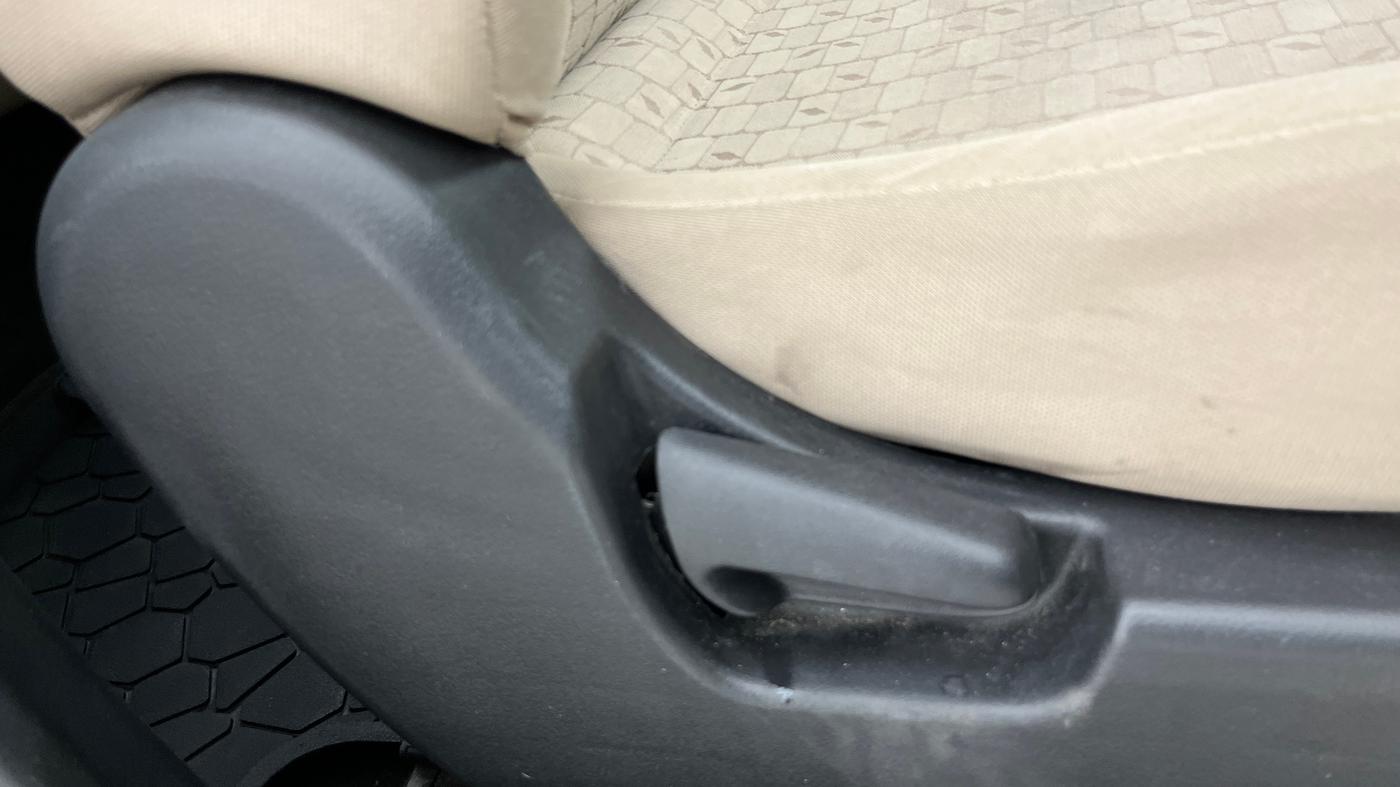 2018 Maruti Wagon R 1.0 VXI AMT, Petrol, Automatic, 48,127 km, Driver Side Adjustment Panel