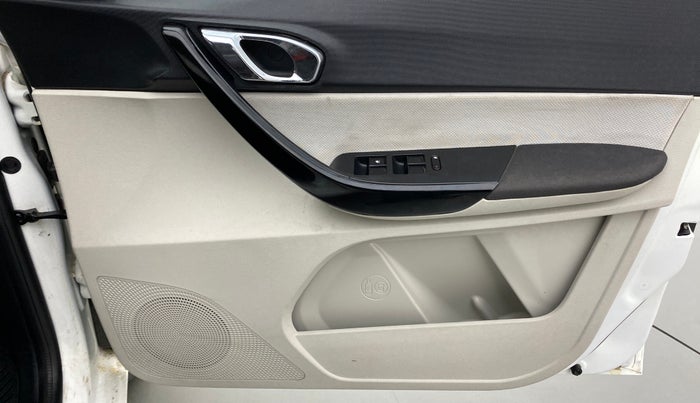 2022 Tata TIGOR XZ+ CNG 1.2 RTN, CNG, Manual, 9,778 km, Driver Side Door Panels Control