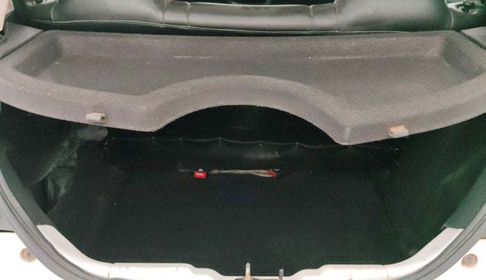 2019 Tata Tiago XZ PETROL, Petrol, Manual, 70,716 km, Boot Inside