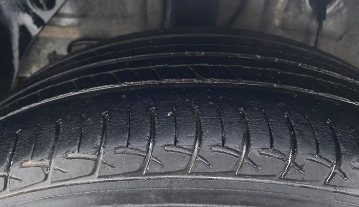2018 Hyundai Elite i20 Asta 1.2 CVT, Petrol, Automatic, 49,324 km, Right Rear Tyre Tread