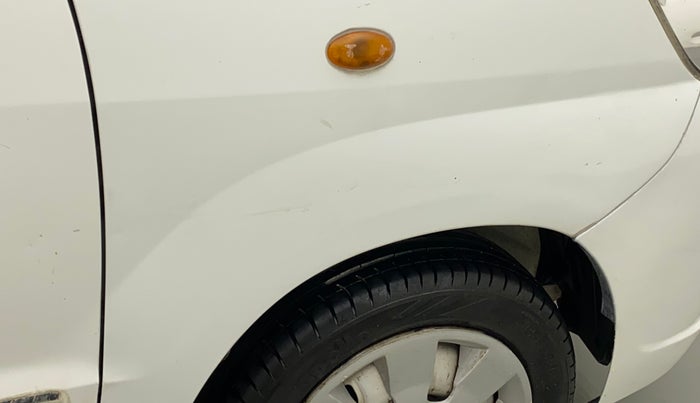 2011 Maruti Zen Estilo LXI, Petrol, Manual, 43,884 km, Right fender - Minor scratches