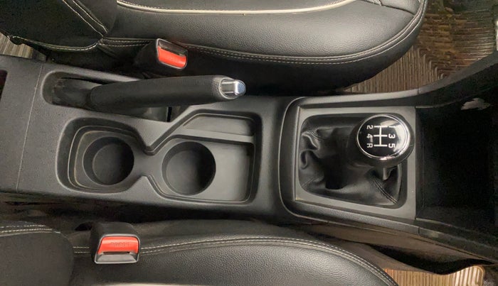 2020 Maruti Vitara Brezza ZXI, Petrol, Manual, 99,469 km, Gear Lever