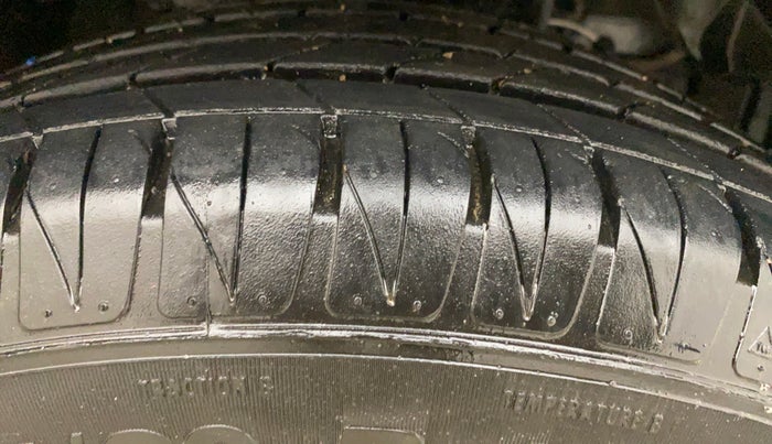2020 Maruti Vitara Brezza ZXI, Petrol, Manual, 99,469 km, Right Front Tyre Tread