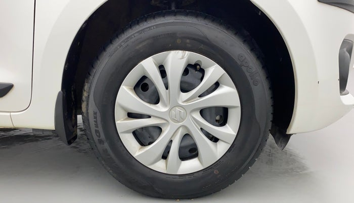 2022 Maruti Swift VXI, Petrol, Manual, 14,971 km, Right Front Wheel