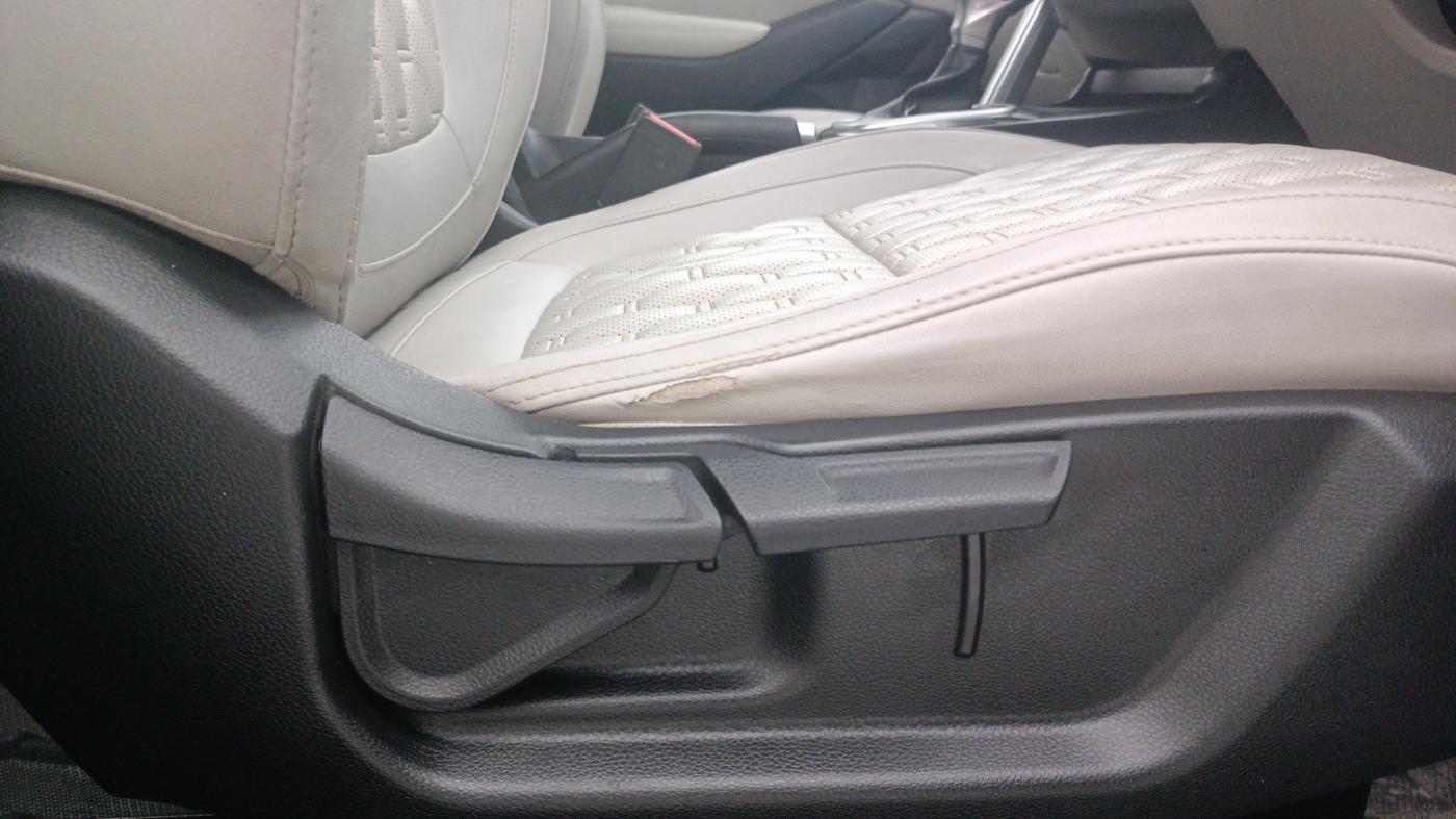 2020 KIA SELTOS HTX IVT 1.5 PETROL, Petrol, Automatic, 63,611 km, Driver Side Adjustment Panel