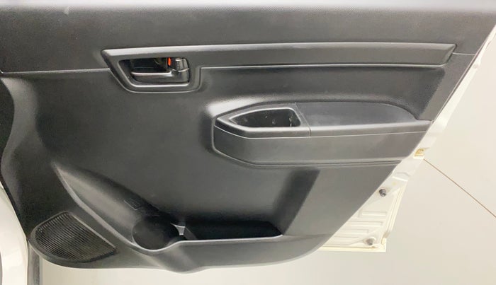 2020 Maruti S PRESSO VXI+, Petrol, Manual, 41,701 km, Driver Side Door Panels Control