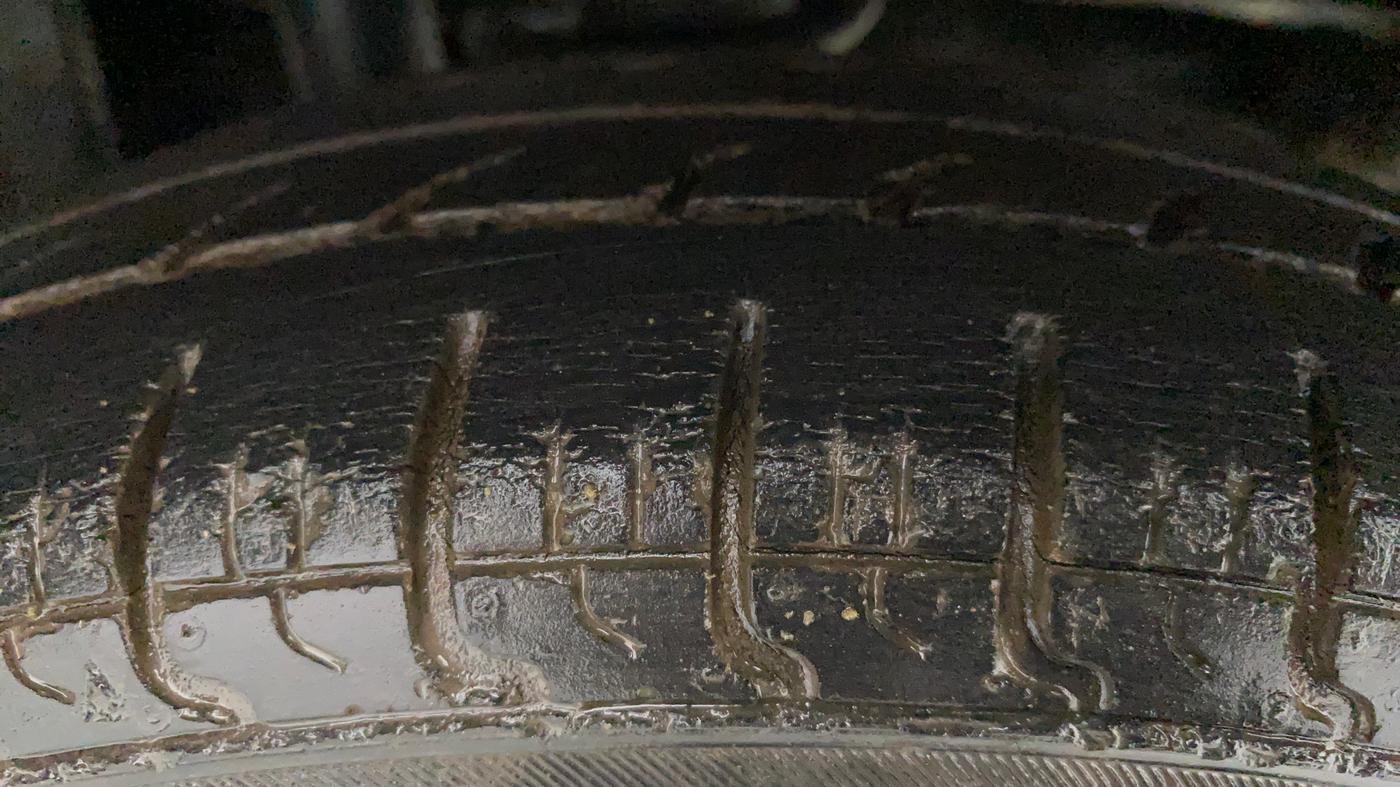 2013 Maruti Alto 800 LXI CNG, CNG, Manual, 35,319 km, Left Rear Tyre Tread